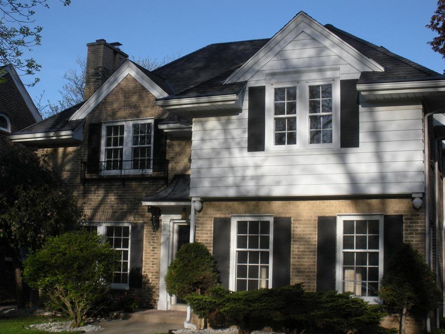 2337 N 90th, Wauwatosa, WI 53226