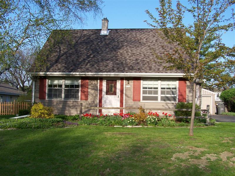 8114 N 62nd St, Brown Deer, WI 53223