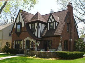 703 E Lexington Blvd, Whitefish Bay, WI 53217