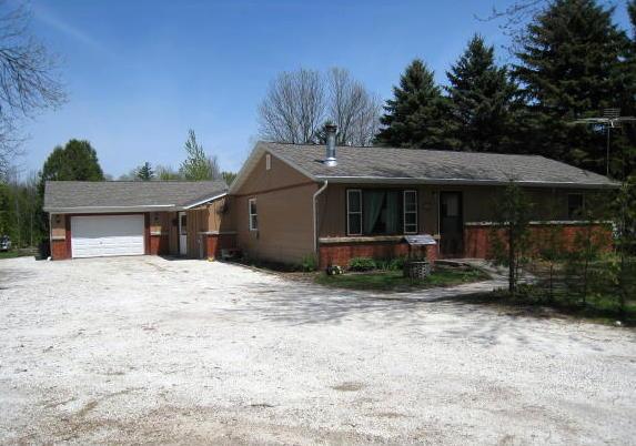 204 State Highway 310, Manitowoc, WI 54220