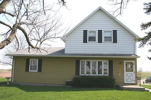 959 Cedar Beach Rd., Belgium, WI 53004