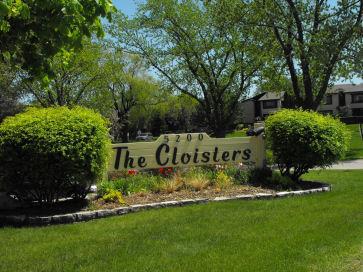 5200 S Tuckaway Blvd #166D, Greenfield, WI 53221