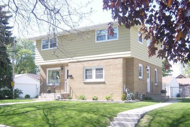 1828 Manitoba, South Milwaukee, WI 53172