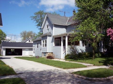 414 Caroline St., Plymouth, WI 53073