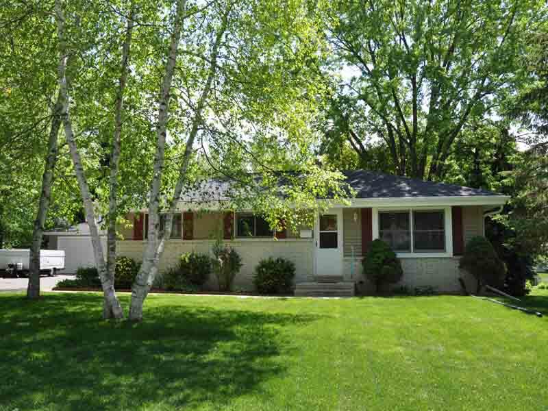 413 Field St., Mukwonago, WI 53149