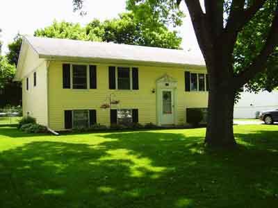 3143 31st St., La Crosse, WI 54601