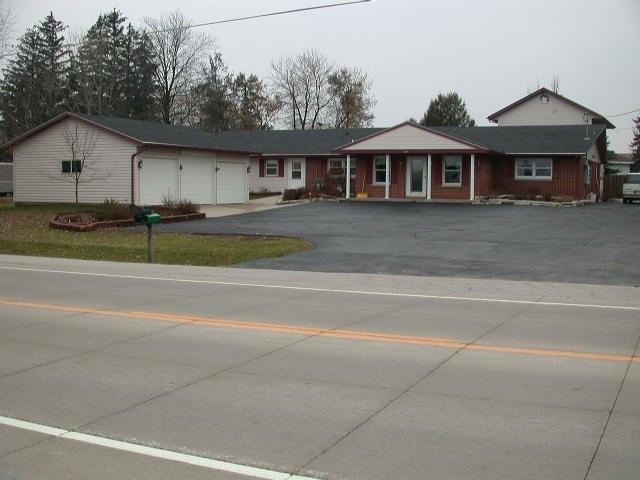 2218 Rapids Rd., Manitowoc, WI 54220