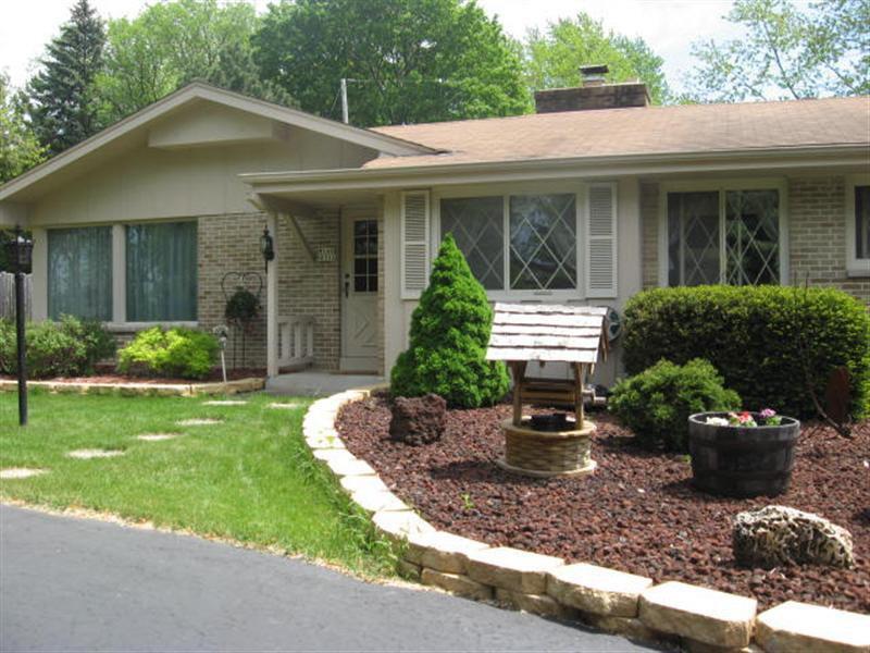 W160N6316 Claremore Cir., Menomonee Falls, WI 53051