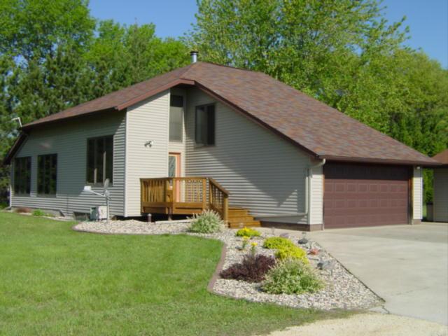 W8158 Hwy 35, Holland, WI 54636