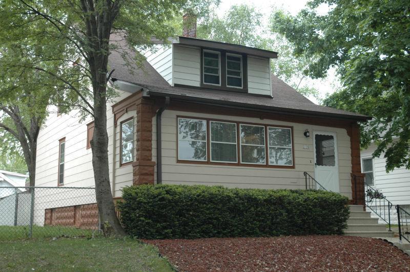 2126 S 33rd St., Milwaukee, WI 53215