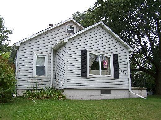 2257 W Kimberly Ave., Milwaukee, WI 53221