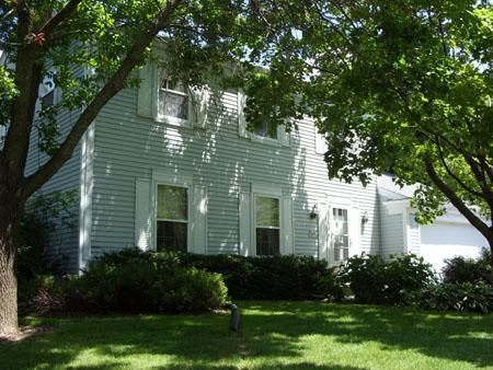 W182N8270 Georgetown Dr., Menomonee Falls, WI 53051