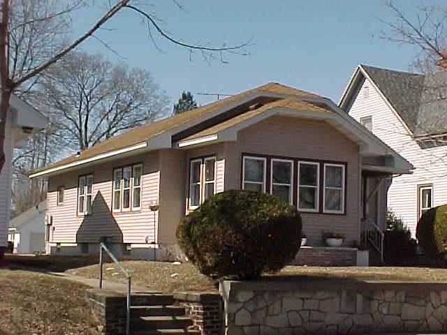 234 S 23rd St., La Crosse, WI 54601