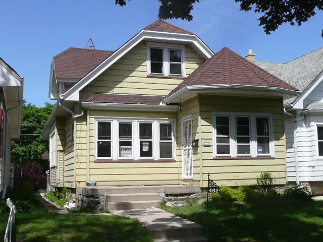 4621 N 40th St, Milwaukee, WI 53209