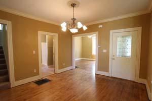 610 Hamilton Ave, Waukesha, WI 53186