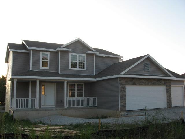 266 N Lapham St., Oconomowoc, WI 53066