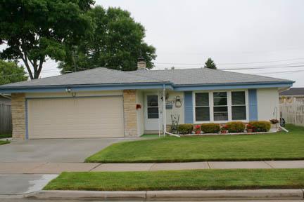 4210 Manhattan Dr., Racine, WI 53402