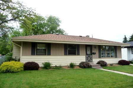 2918 Brentwood Dr., Racine, WI 53403