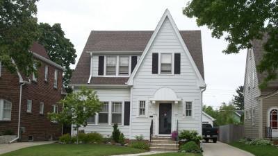 937 Lathrop Ave., Racine, WI 53405