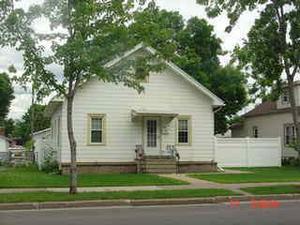 2218 George St., La Crosse, WI 54603