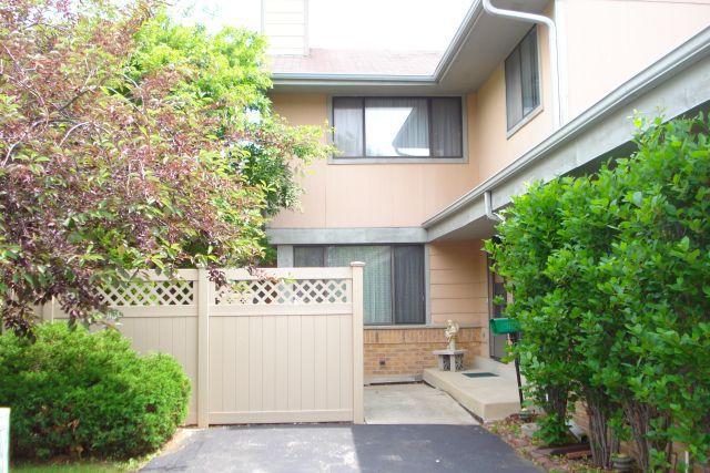 14025 W Tiffany Pl. #C, New Berlin, WI 53151