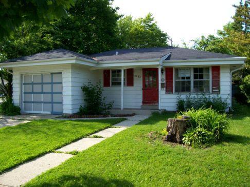 2532 Delaware Ave., Racine, WI 53403