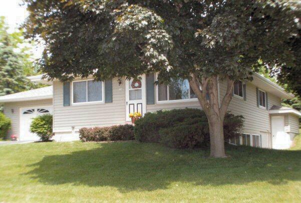124 Washington Ave., Iron Ridge, WI 53035