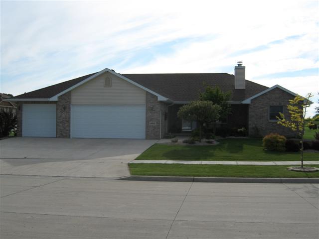 2002 Geri Ln., Manitowoc, WI 54220