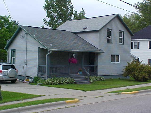 611 Main St, Cashton, WI 54619