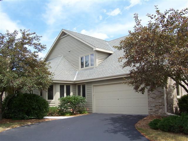 N21W24144 Dorchester Dr. #3D, Pewaukee, WI 53072