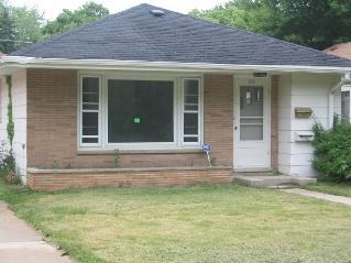 230 Chicago Ave., Racine, WI 53405