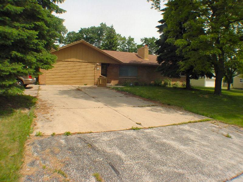 N51W16244 Fair Oak Pkwy., Menomonee Falls, WI 53051