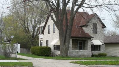 4612 Olive St., Racine, WI 53405