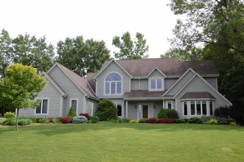 N51W19125 Crest View Ter., Menomonee Falls, WI 53051