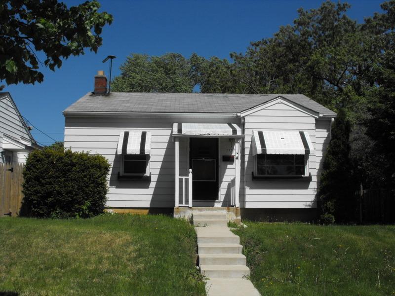 5728 N 93rd St., Milwaukee, WI 53225