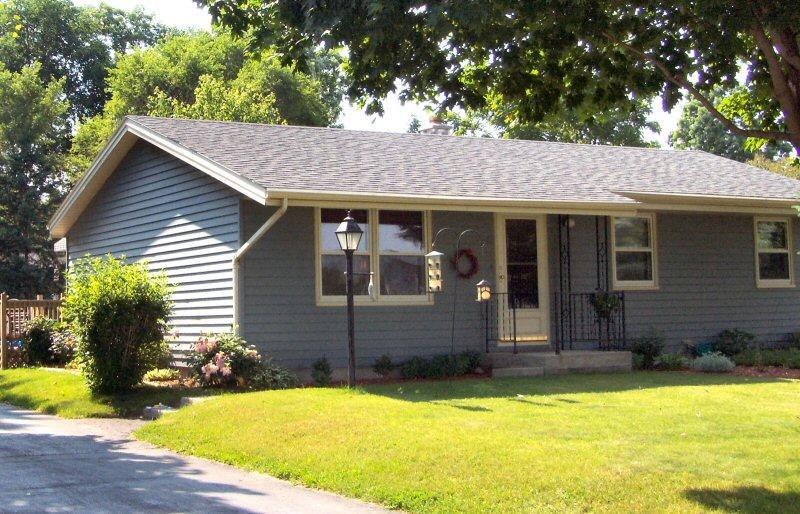 610 Sandy Acres Dr., West Bend, WI 53090