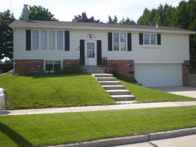 1150 N.15 Th, Manitowoc, WI 54220