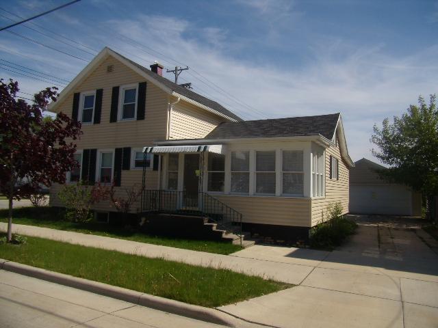 1601 21st St., Two Rivers, WI 54241
