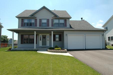 2811 Frontier Dr, Caledonia, WI 53404
