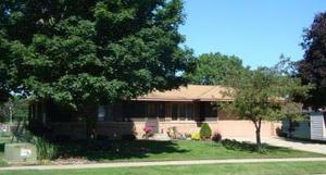 911 N 6th Ave., Onalaska, WI 54650