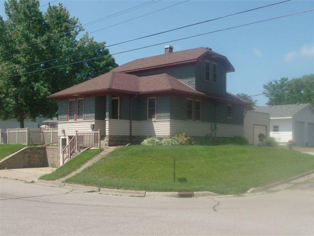 2137 Onalaska Ave., La Crosse, WI 54603