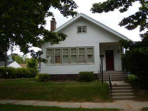 1952 N 4th St., Sheboygan, WI 53081