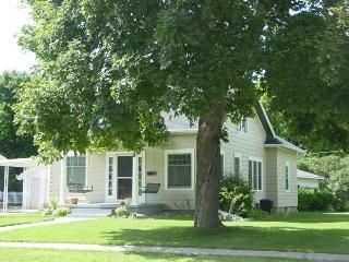 506 W Walworth St., Elkhorn, WI 53121