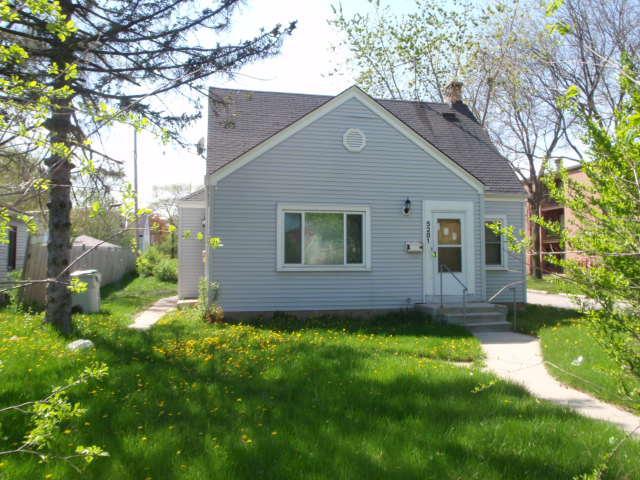 5281 N Teutonia Ave., Milwaukee, WI 53209