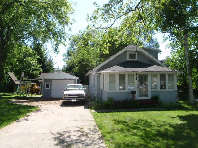 318 Prospect Ave., Hartland, WI 53029