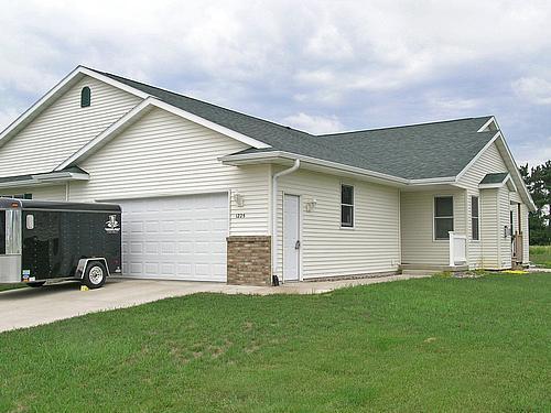 1225 Harvest Cir., Holmen, WI 54636