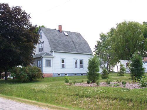 5279 Lovers Lane Rd., Belgium, WI 53004