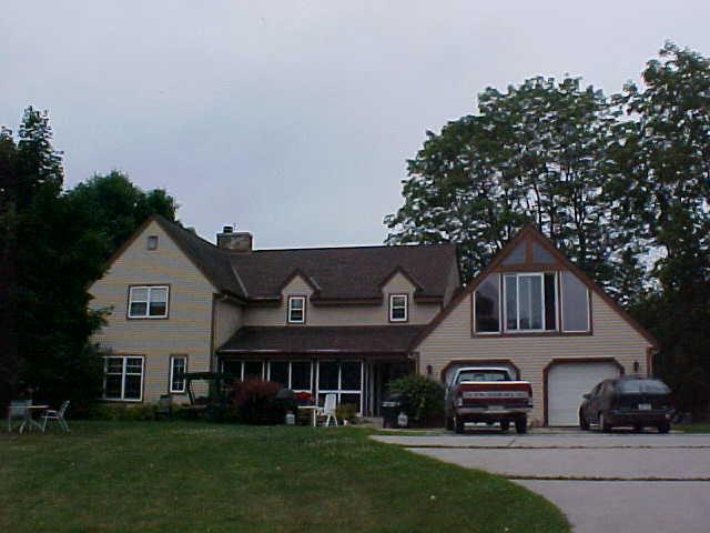 4308 Blueberry Rd., Saukville, WI 53021