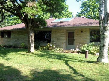 S101W25450 Maple Ave., Vernon, WI 53149