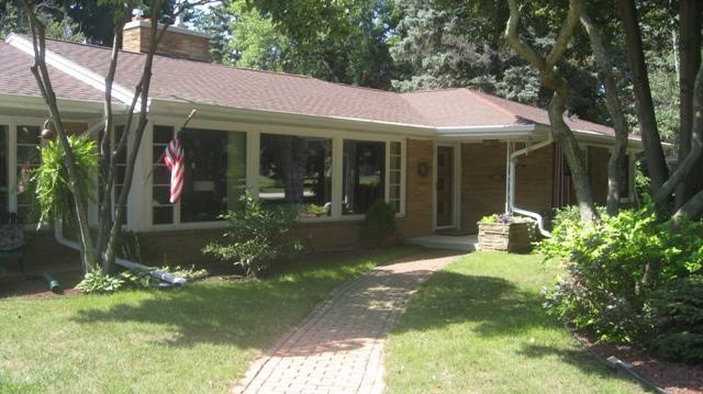 3742 Country Ln., Mount Pleasant, WI 53405